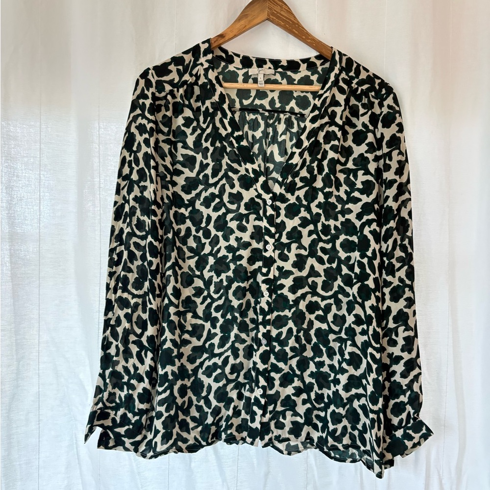 Joie 100% Silk Green and Cream Floral Women's Blouse